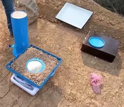 Densidad de Campo con Cono de Arena en Chiguayante